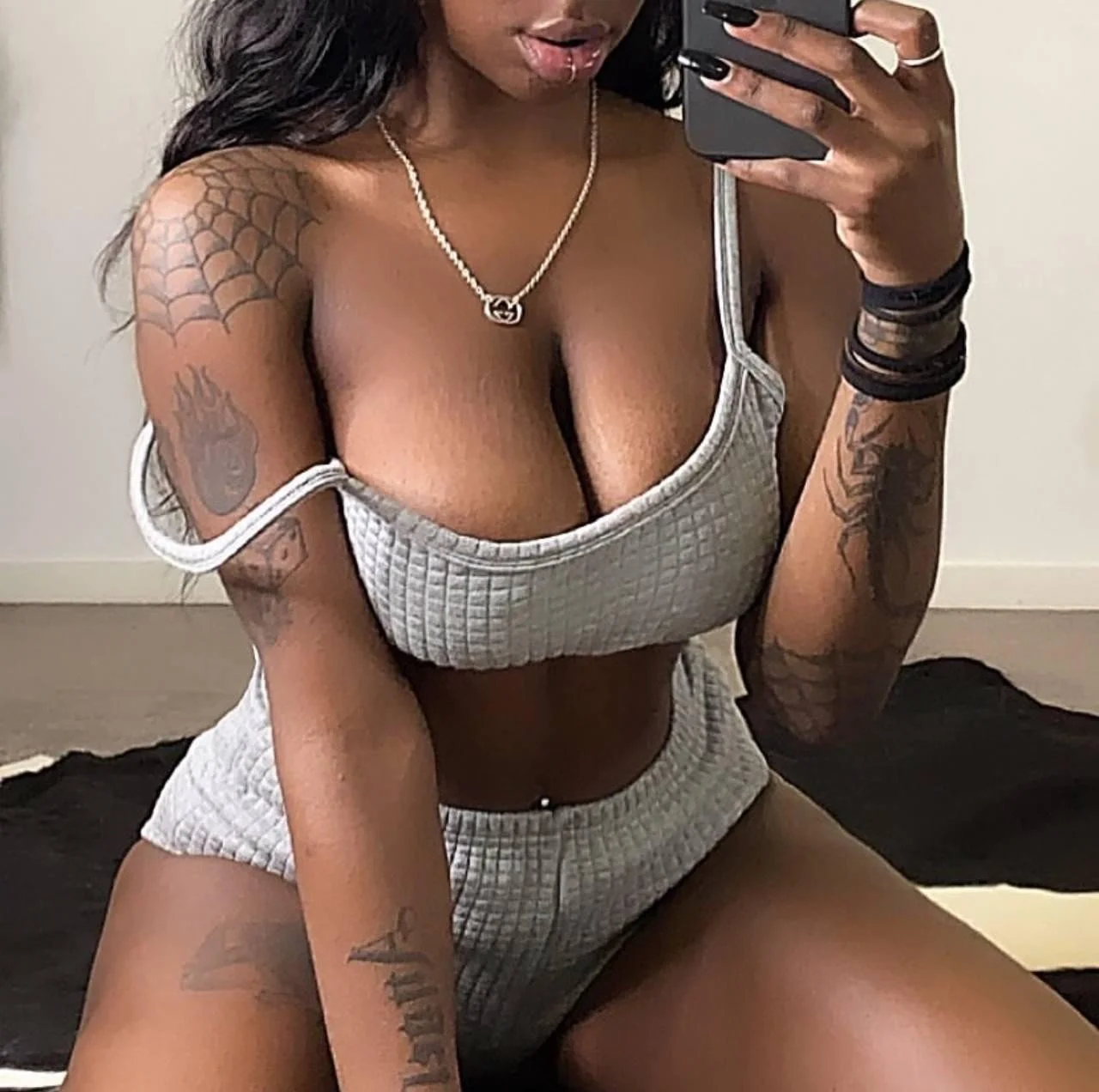Ebony Sex Slave image 4