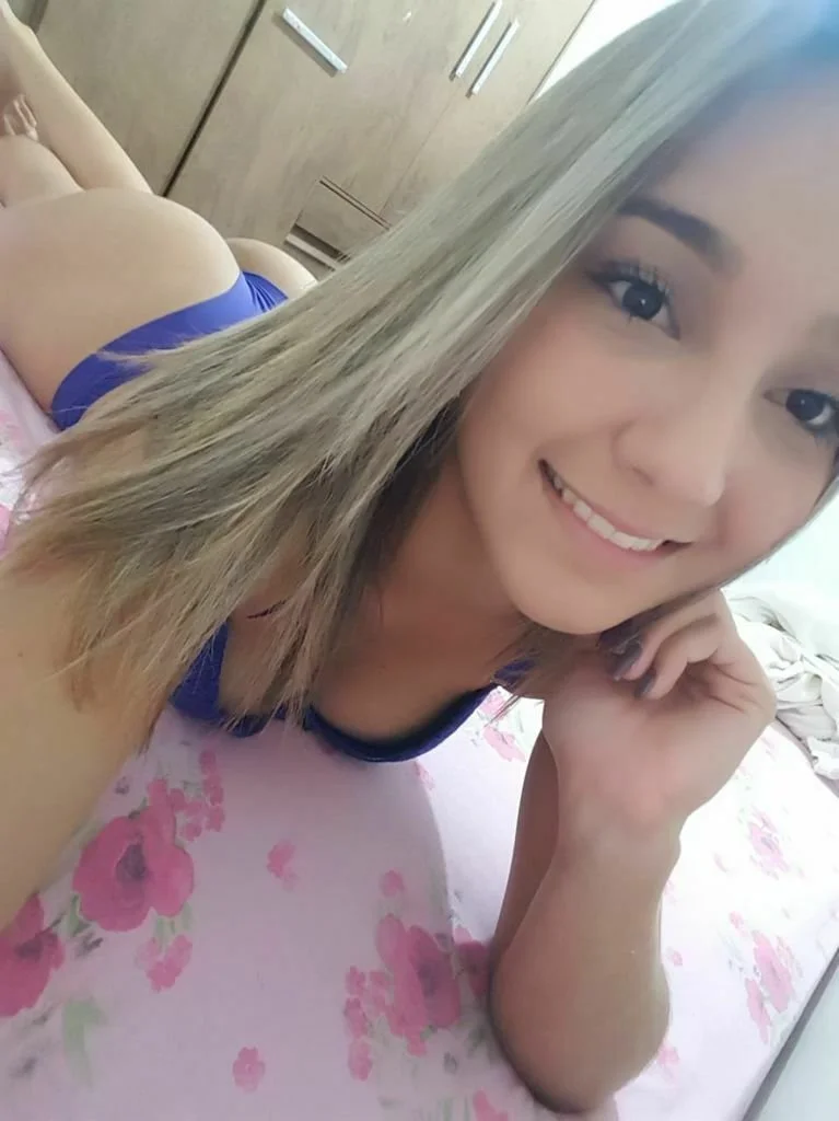 Tifany loira espetacular caiu na net image 16
