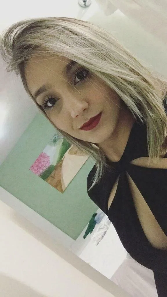 Tifany loira espetacular caiu na net image 3