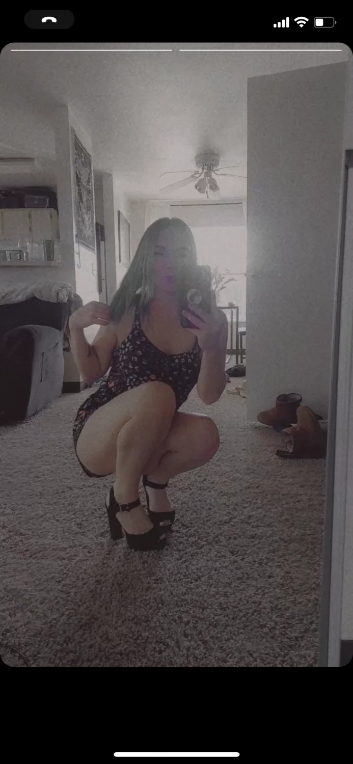 Shared slut Kylee she’s a mom now image 12