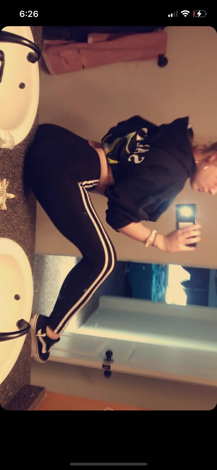 Shared slut Kylee she’s a mom now image 7