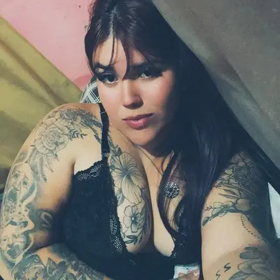 Gordita sexy parece muy putita🤤😋 cover image
