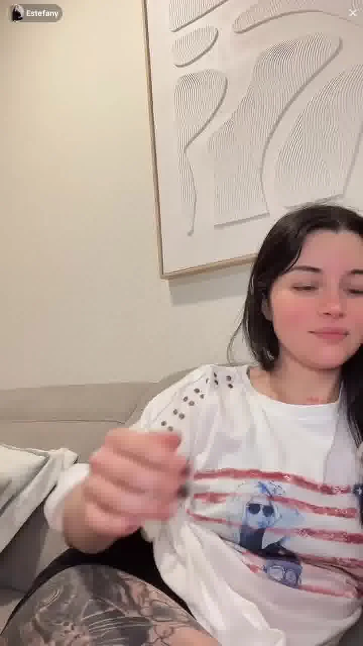 tiktok live 35t3f4ny getting rubbed spanked image 5