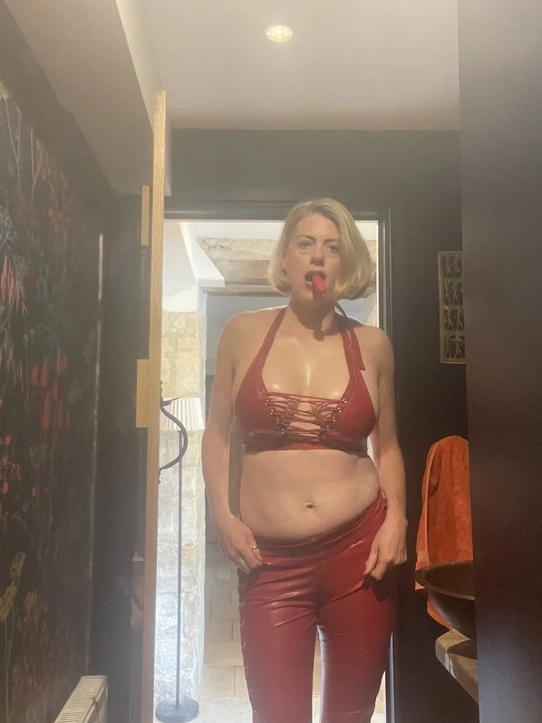 Scarlet Cat image 14