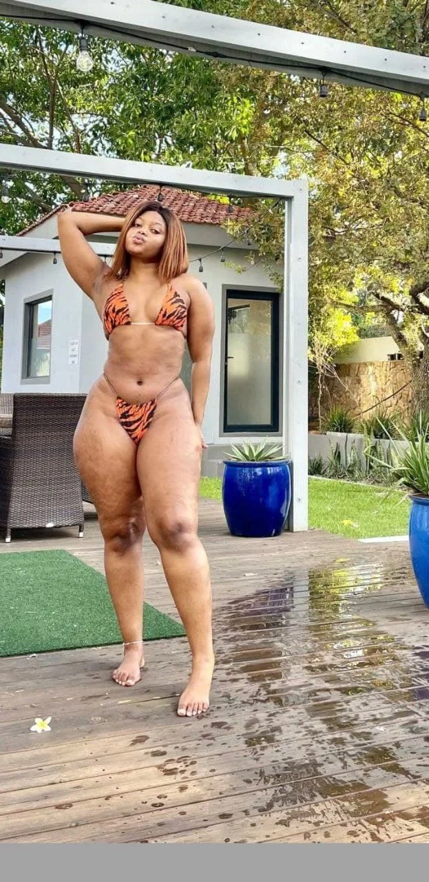 Kylie Platjies from South Africa 🇿🇦 image 3