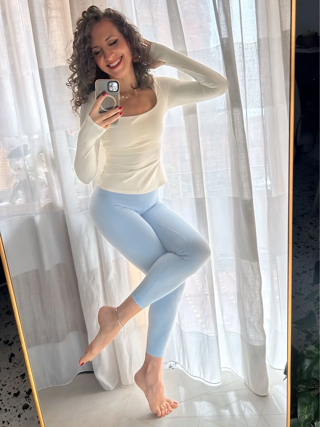 Yoga 👄👅💦 image 4