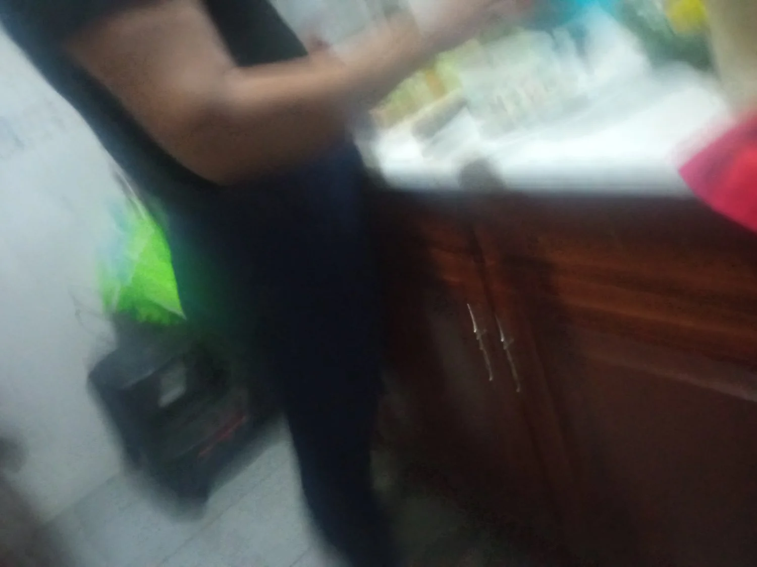 Mi hermana y mi prima las perritas de la casa image 5