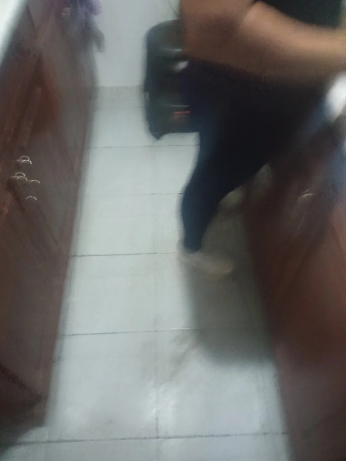 Mi hermana y mi prima las perritas de la casa image 9
