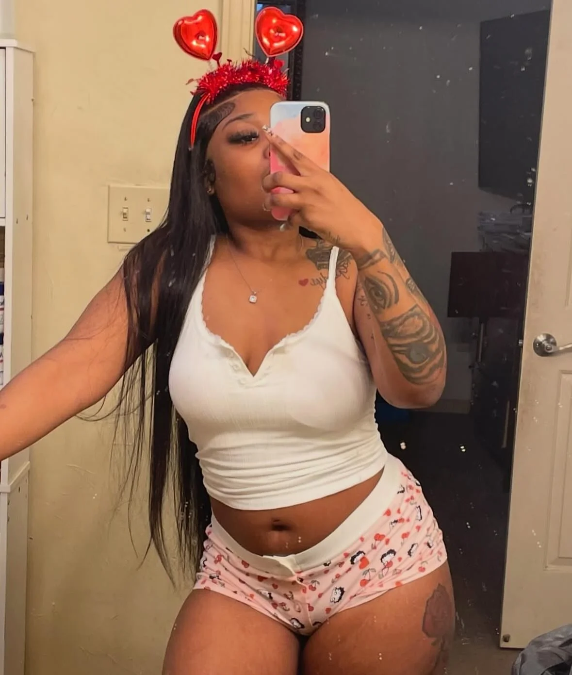 Thic Thicc Dymez image 33