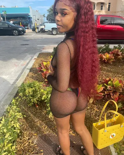 Thot Baddies Vol. 1 cover image