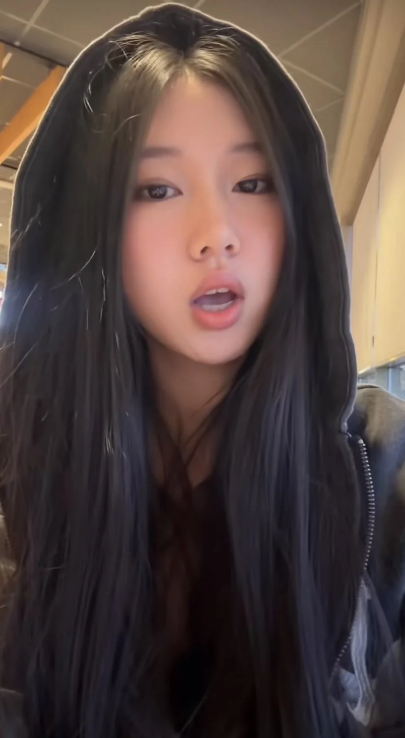 Cute asian irl Nina image 3