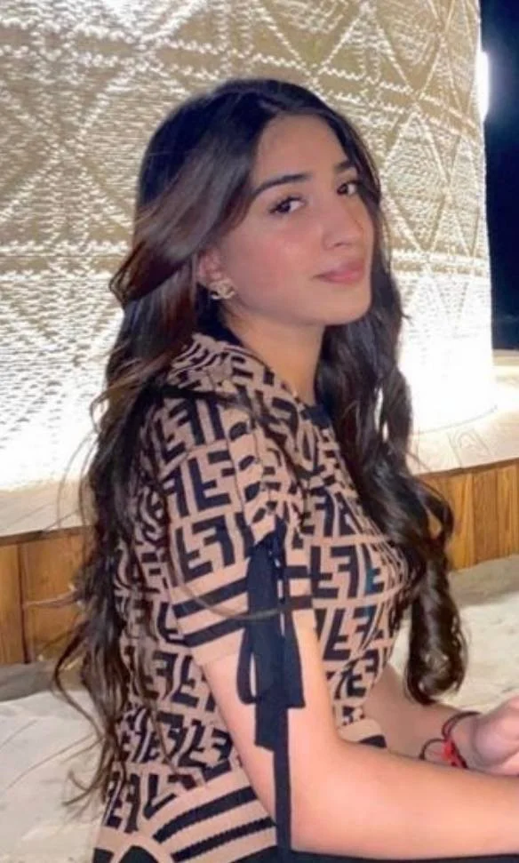 Slut girlfriend leaked image 8