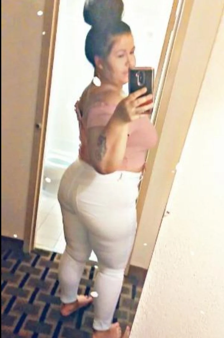 Pov: you went thru it mom or aunts phone. Madurita culona . Thick mature image 17