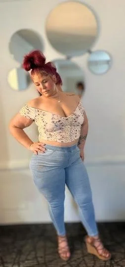 Pov: you went thru it mom or aunts phone. Madurita culona . Thick mature image 2