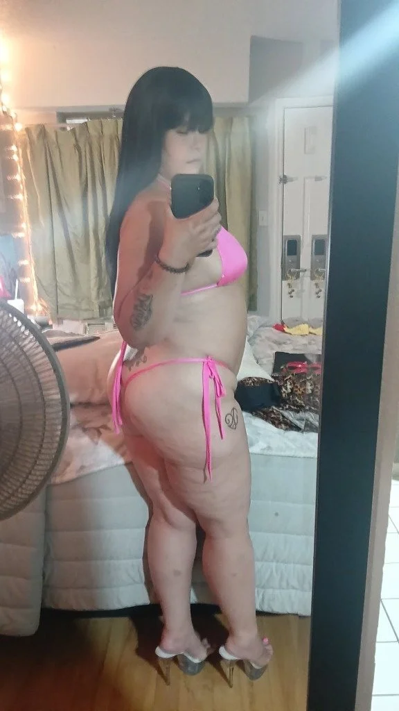 Pov: you went thru it mom or aunts phone. Madurita culona . Thick mature image 34