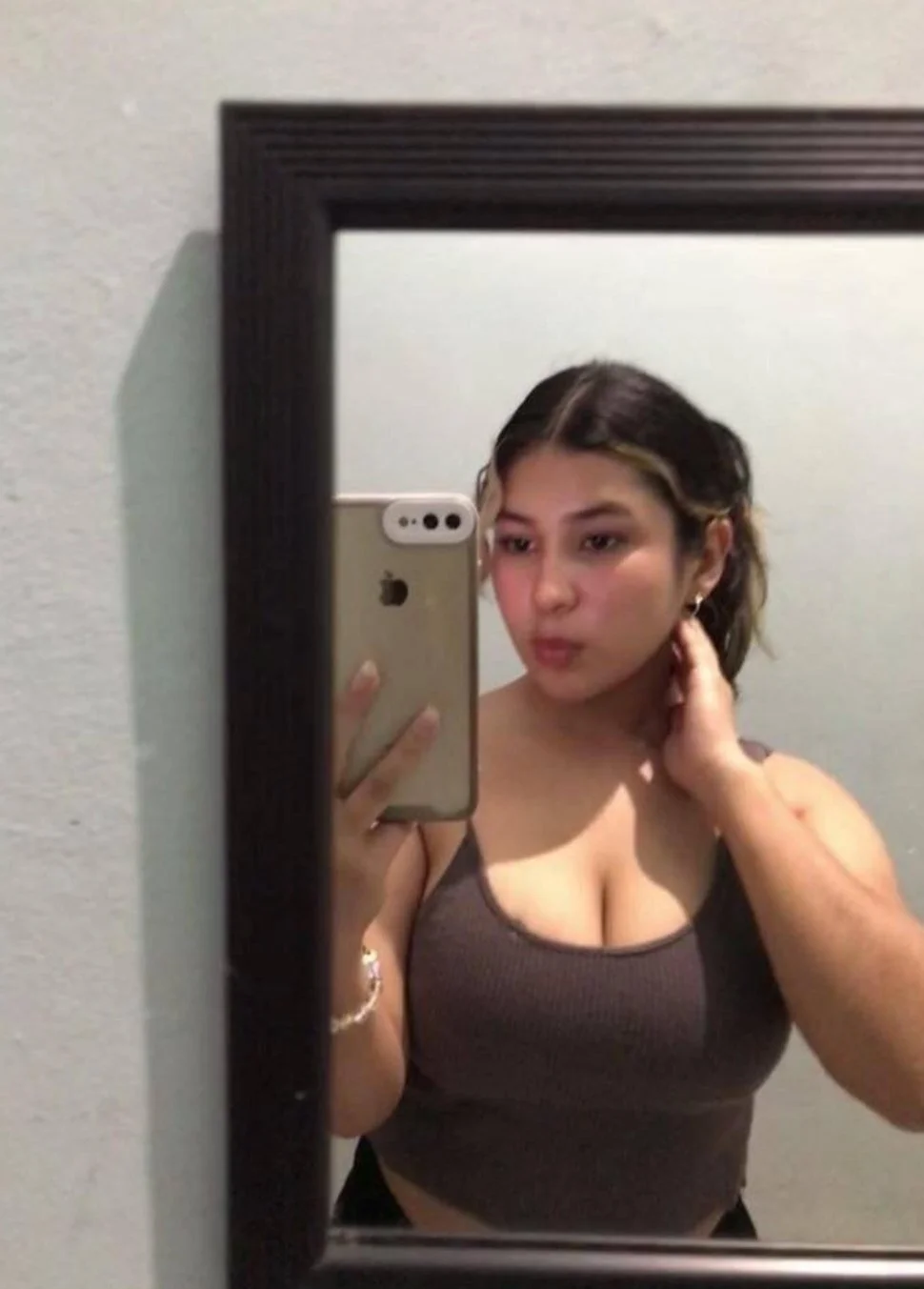 New whore 🥵 main image