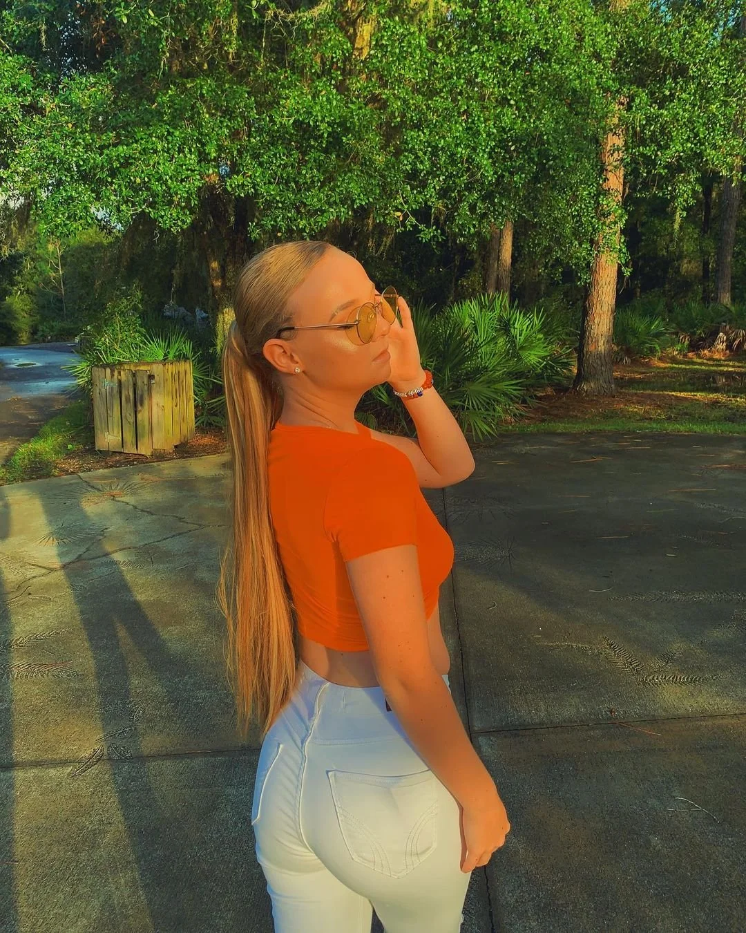 Grace Blonde Teen image 6