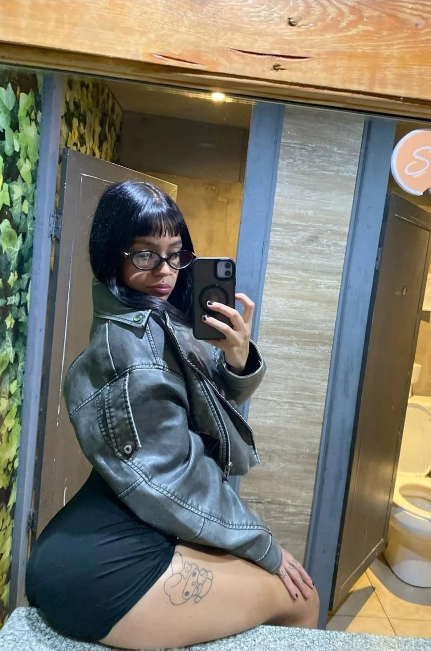 Vazou Novinha tatuada argentina vazada gostosa e safada videos novos vazados image 9