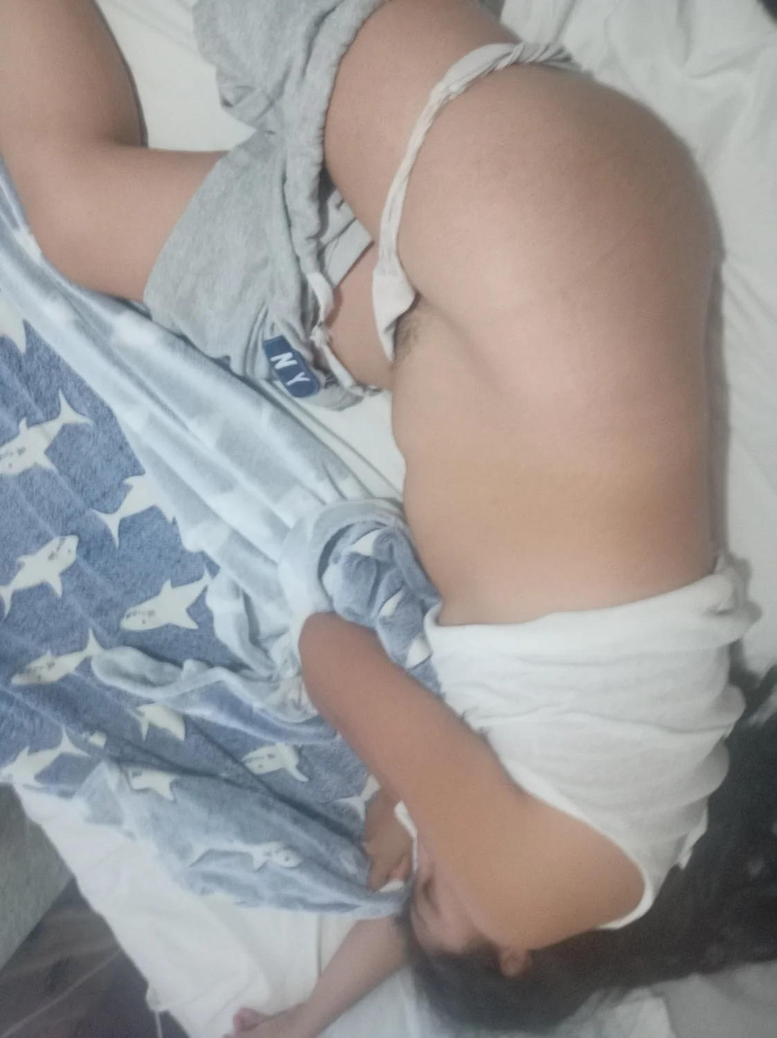 Nalgona dormida image 14