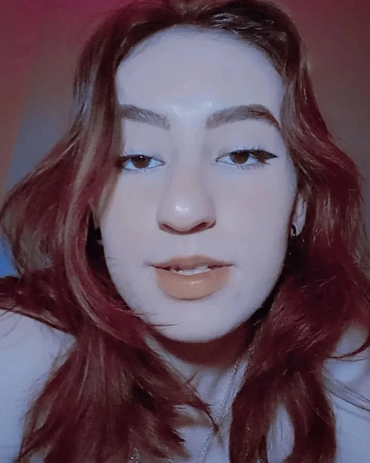 Namorada confiou mandando nudes e virou putinha de internet image 10
