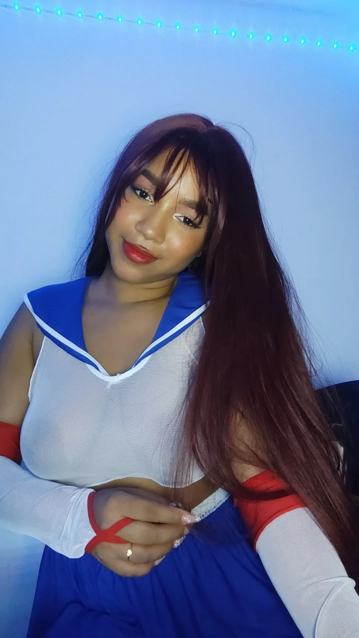 Venezolana Zafiro image 2