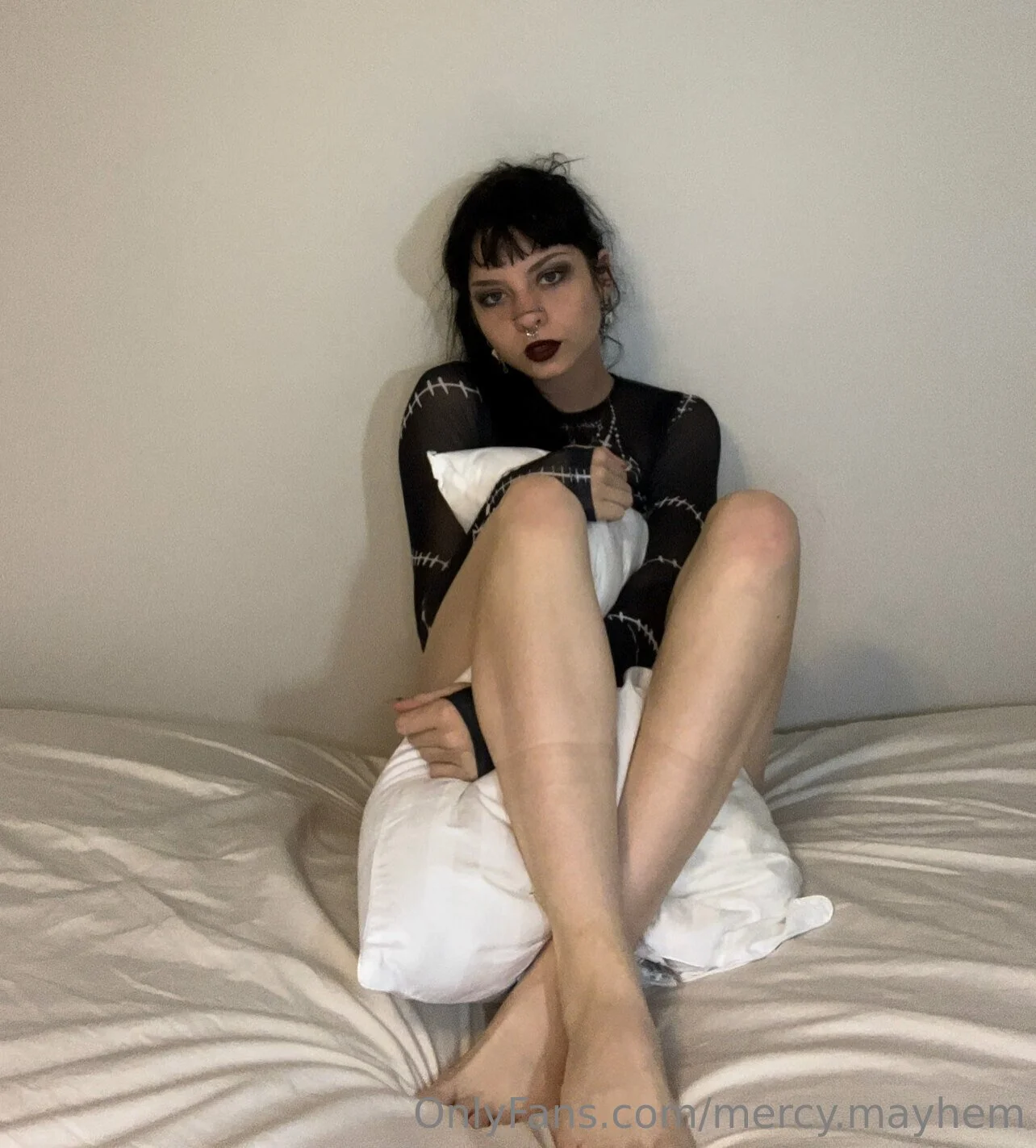 We love cute and sexy goth whores image 43