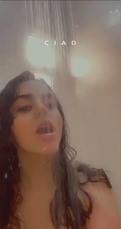 Arab gf shows off her tits cover image