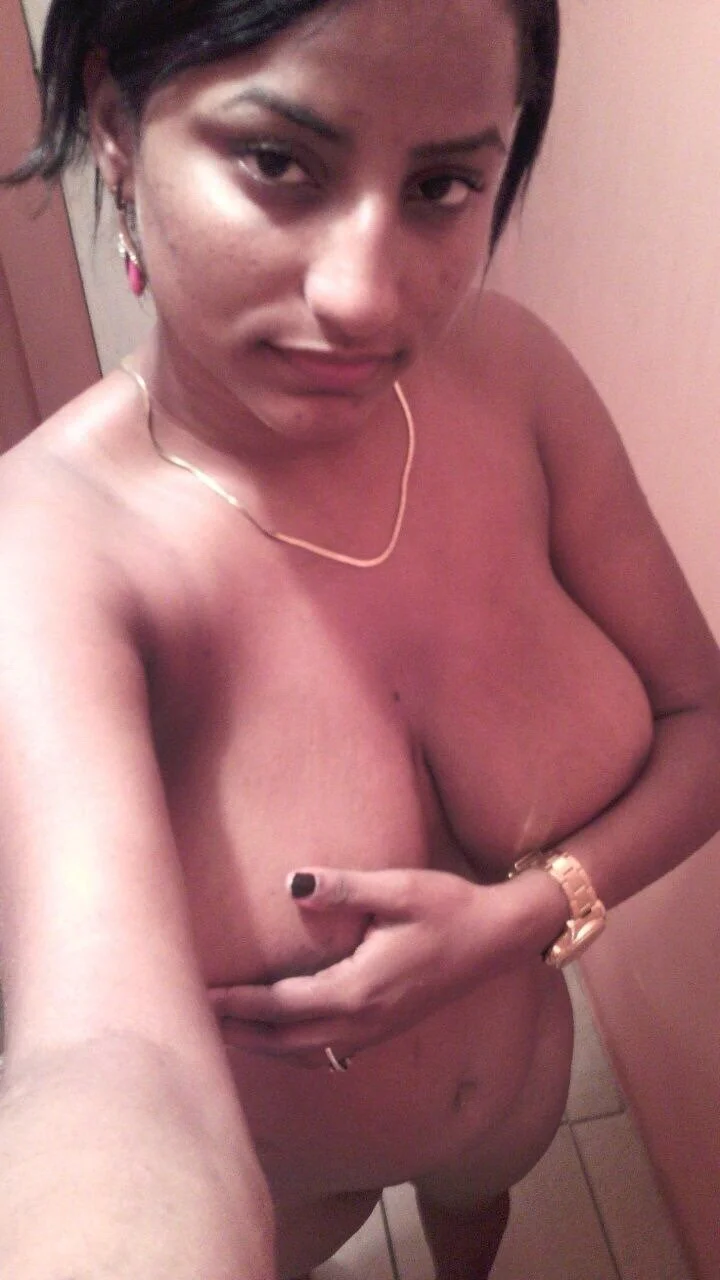 Hot srilankan single milf need young dick 🍑♨️ image 2
