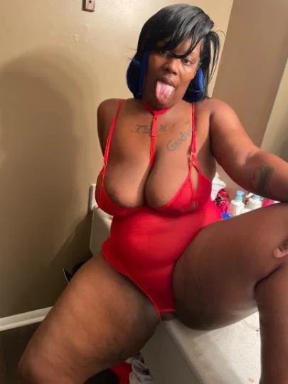 ratchet milf image 13