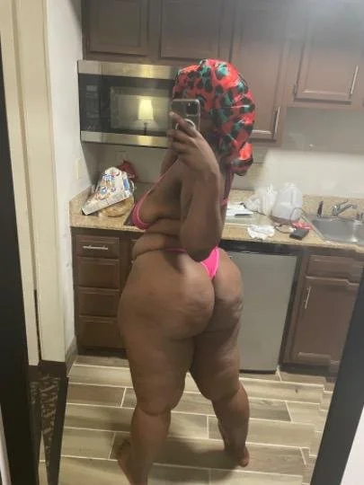 ratchet milf image 21