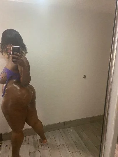 ratchet milf image 3