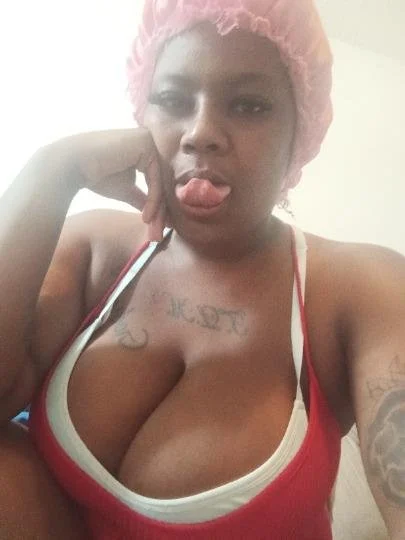 ratchet milf image 6
