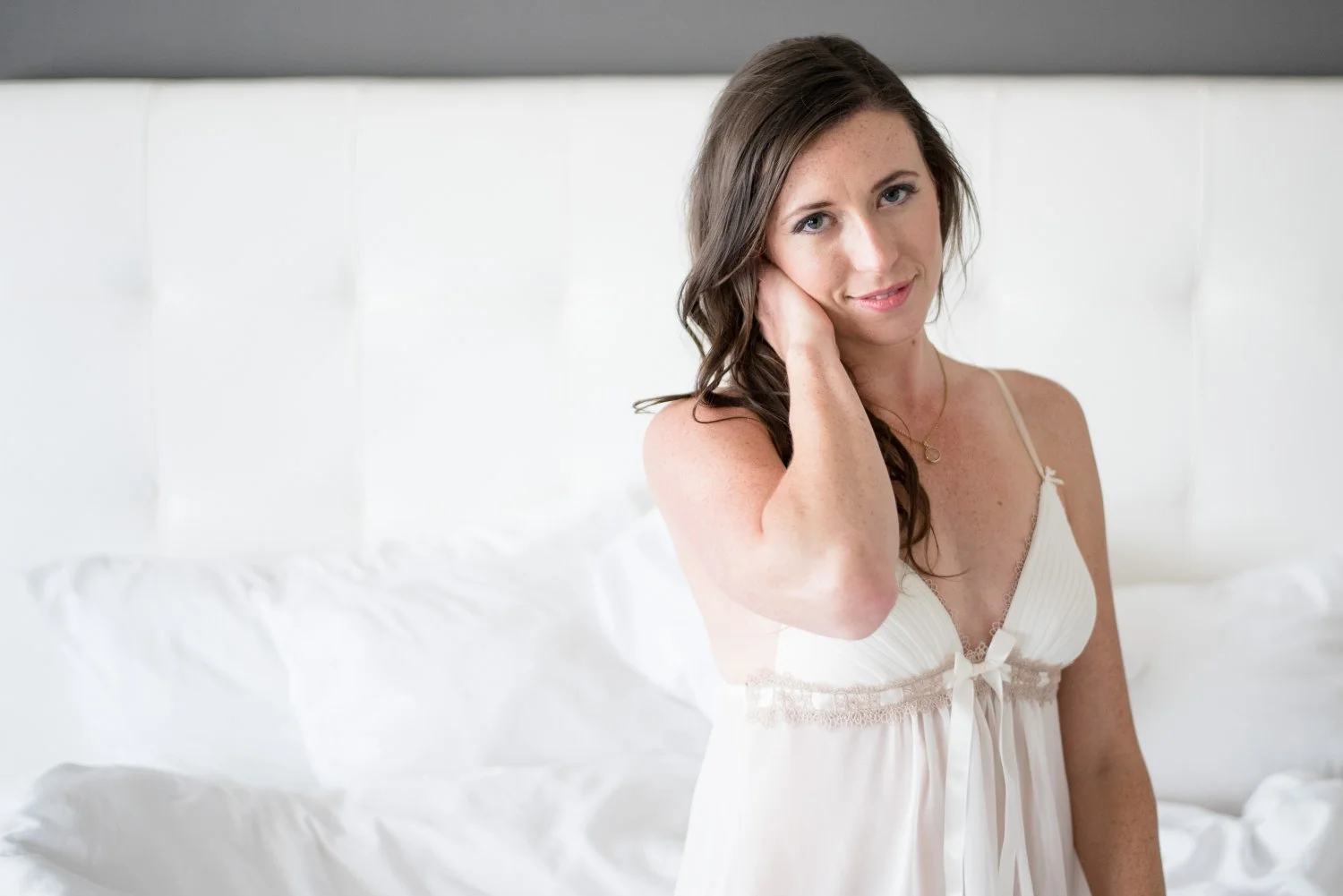 Shy Wife Amanda Works up the Courage to Show Her Tits in Boudoir Shoot Pt.1 image 4