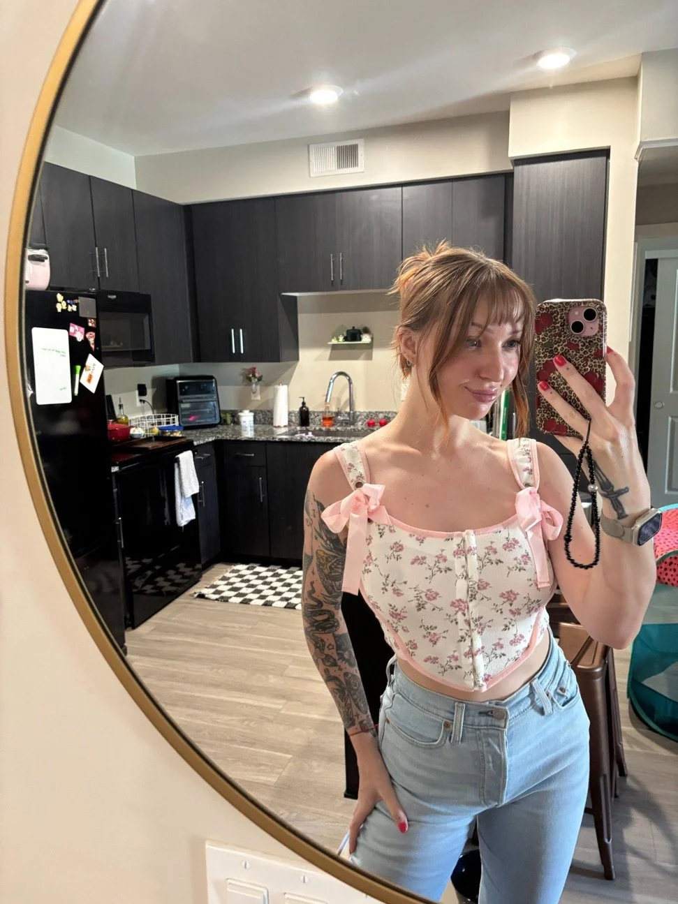 Birdface Slut is too sexy main image