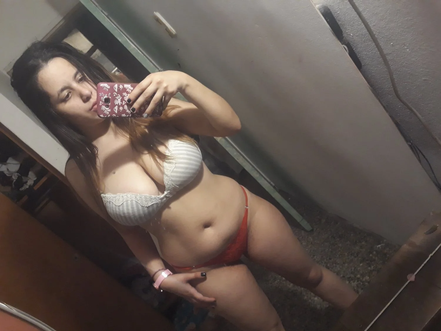 pendeja argenta putita le gusta mostrarse image 23