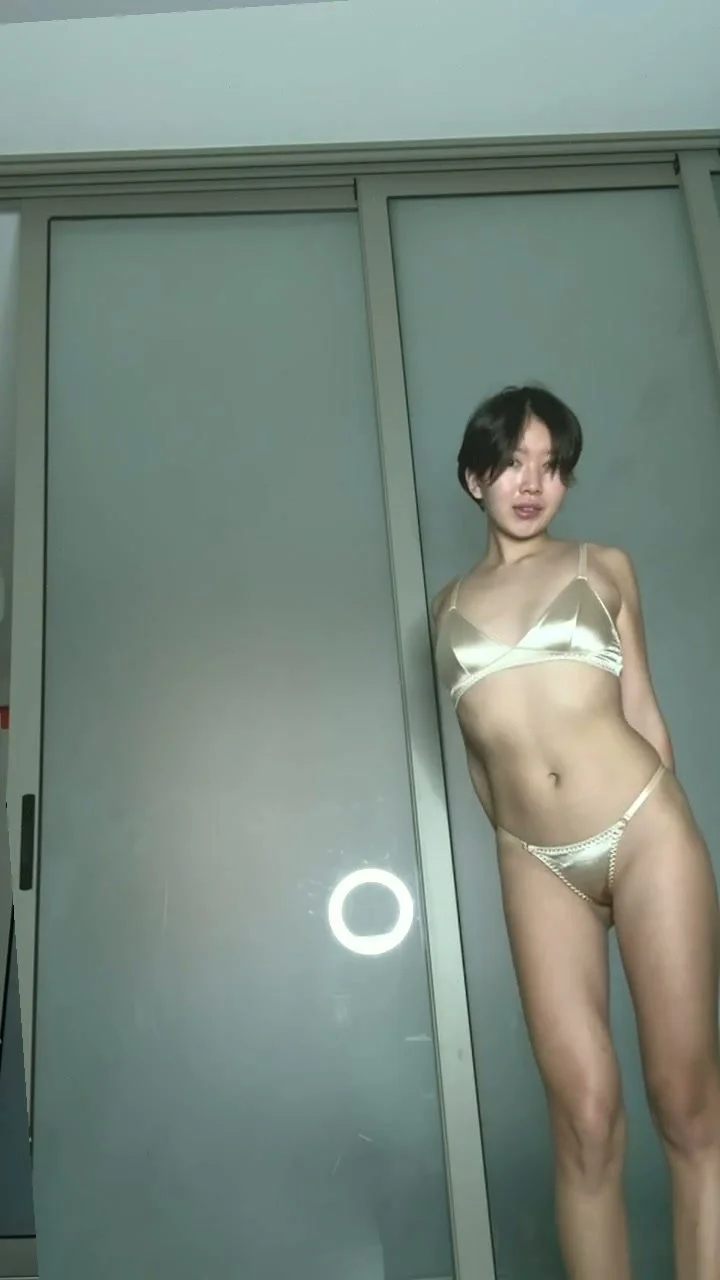 🔞 Sexy big boobs wet fingering pussy naked wet pussy 🍑💦 OF now image 2
