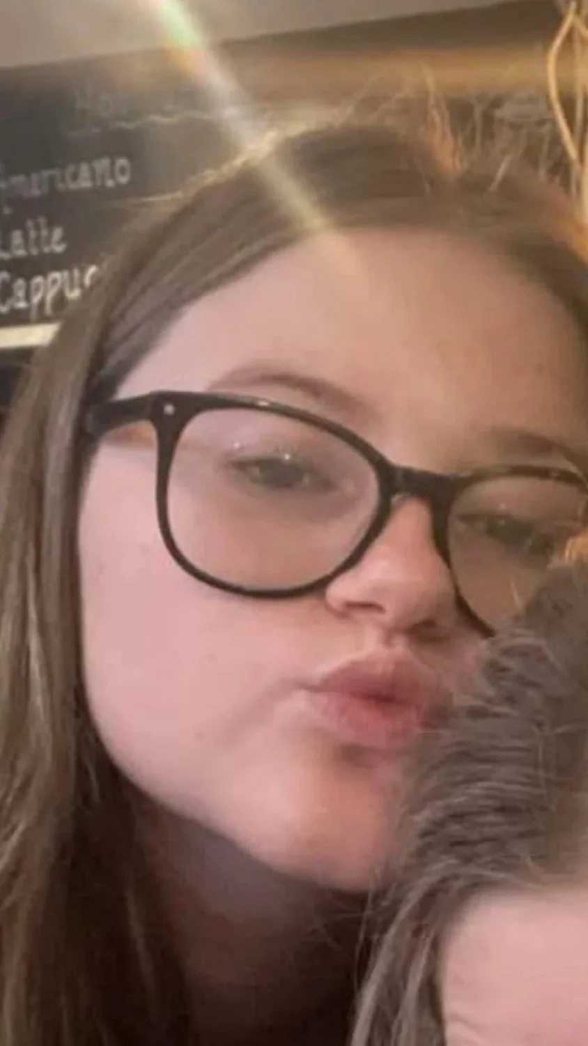 Perfect little slut wants to become famous image 3