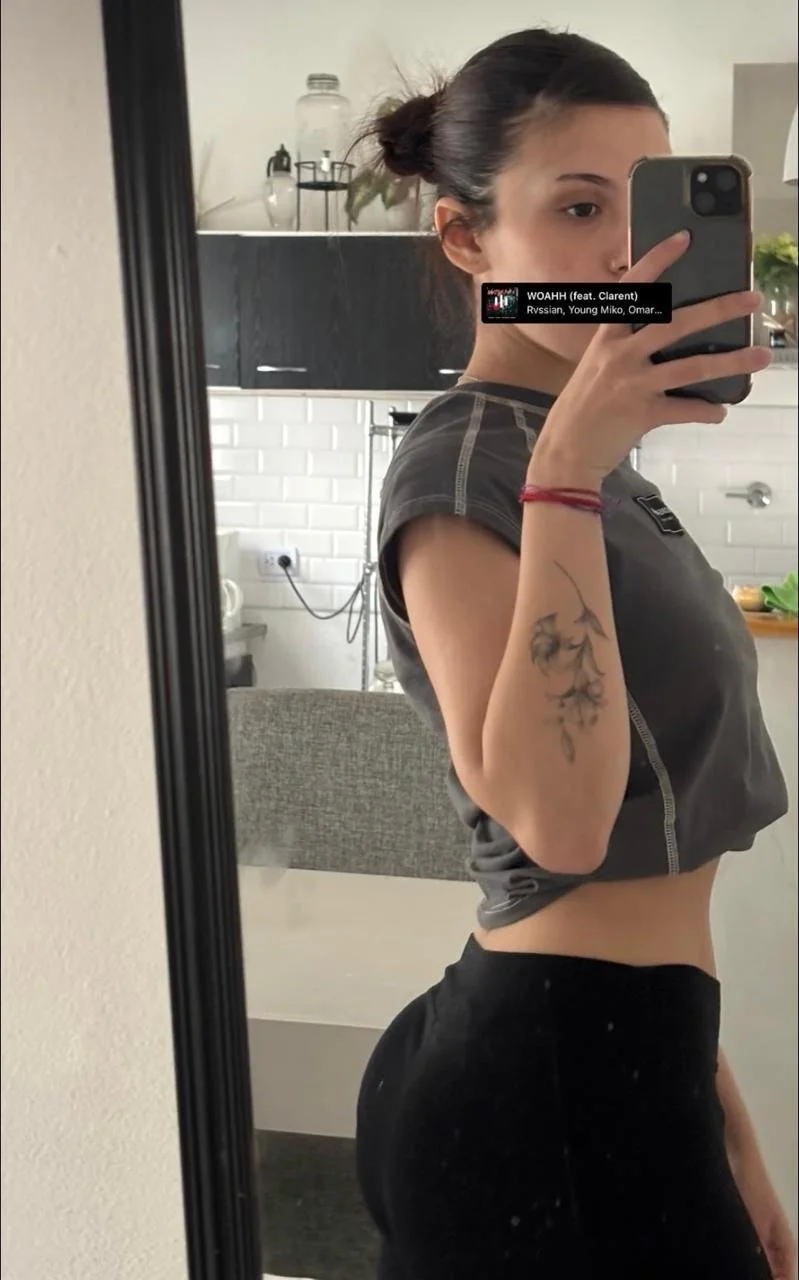 Dana de 21 años con un culo muy hermoso image 5