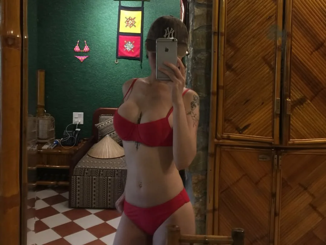 Fakenude Aime Linh Vương - Instagram Model image 10