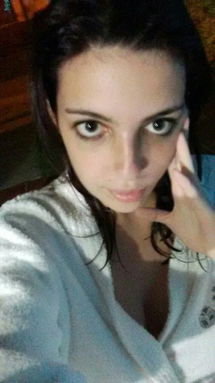 Noelia una esposa infiel main image