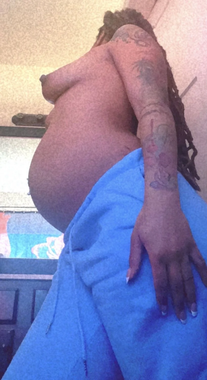 Pregnant Ebony keeana image 2