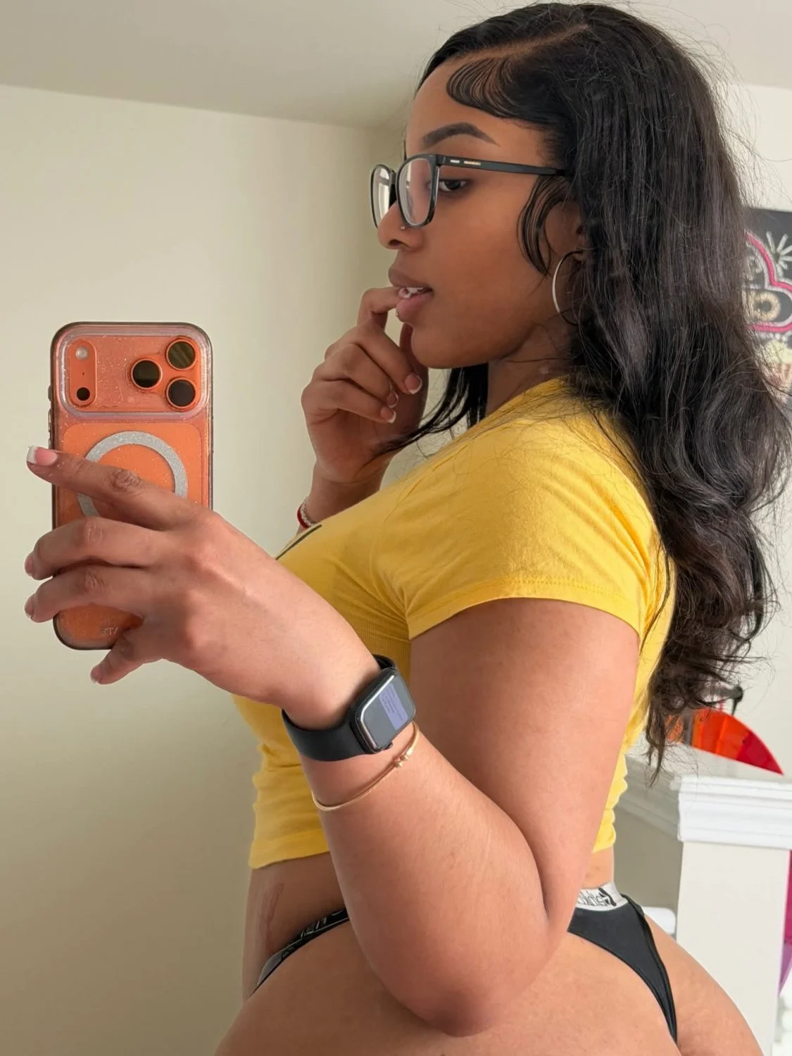 Thick Ebony Redbone Baddie image 6