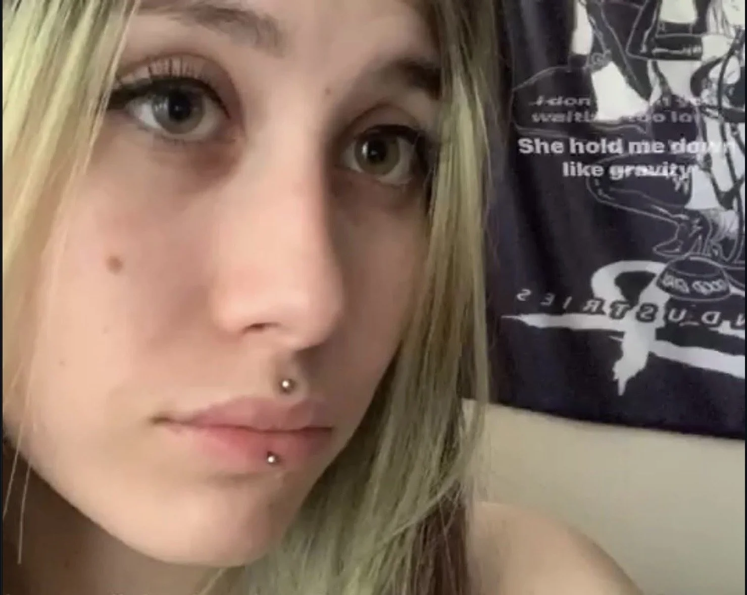 661 Emo Slut Ann image 4