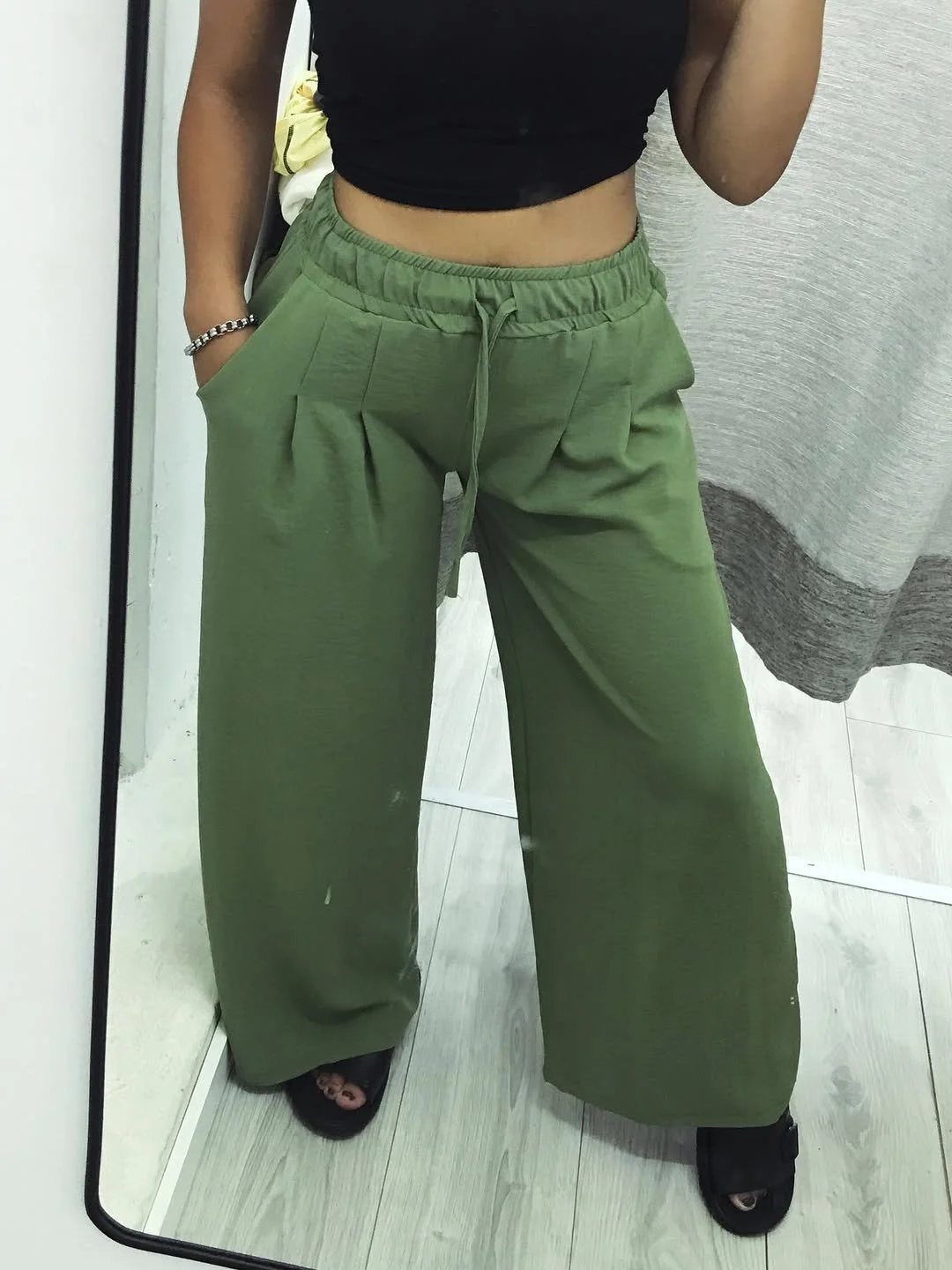 Hermosa pendeja argentina miren las tetas y la cara de puta que pone al palo me la deja 🔥🔥🔥🤤🤤 image 9