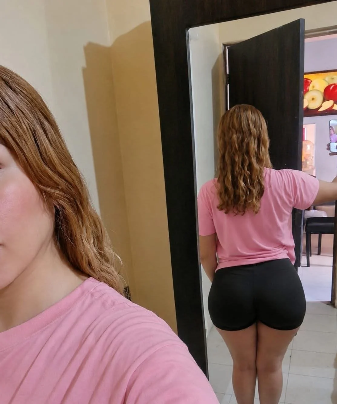 le gusta exhibir su ricas nalgas image 10