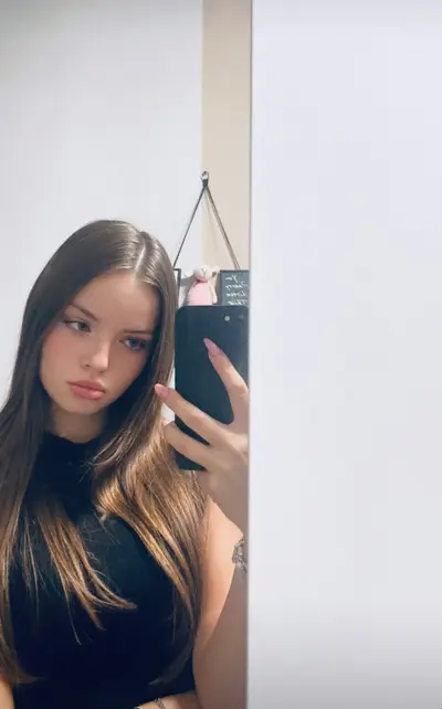 Hey im Zsuzsi cover image