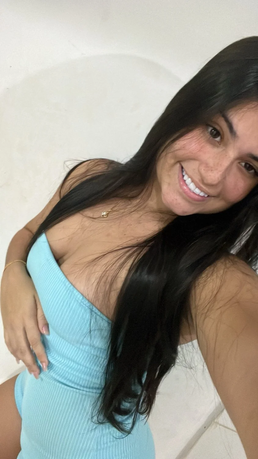 Essa morena é sensacional image 3