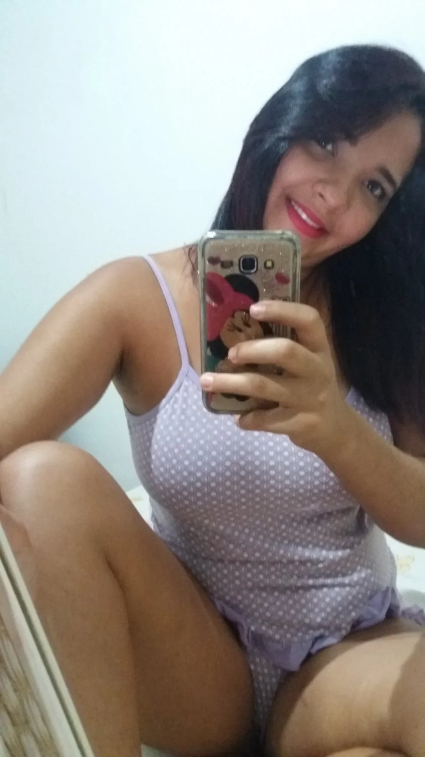 Coroa puta safada adora se exibir main image