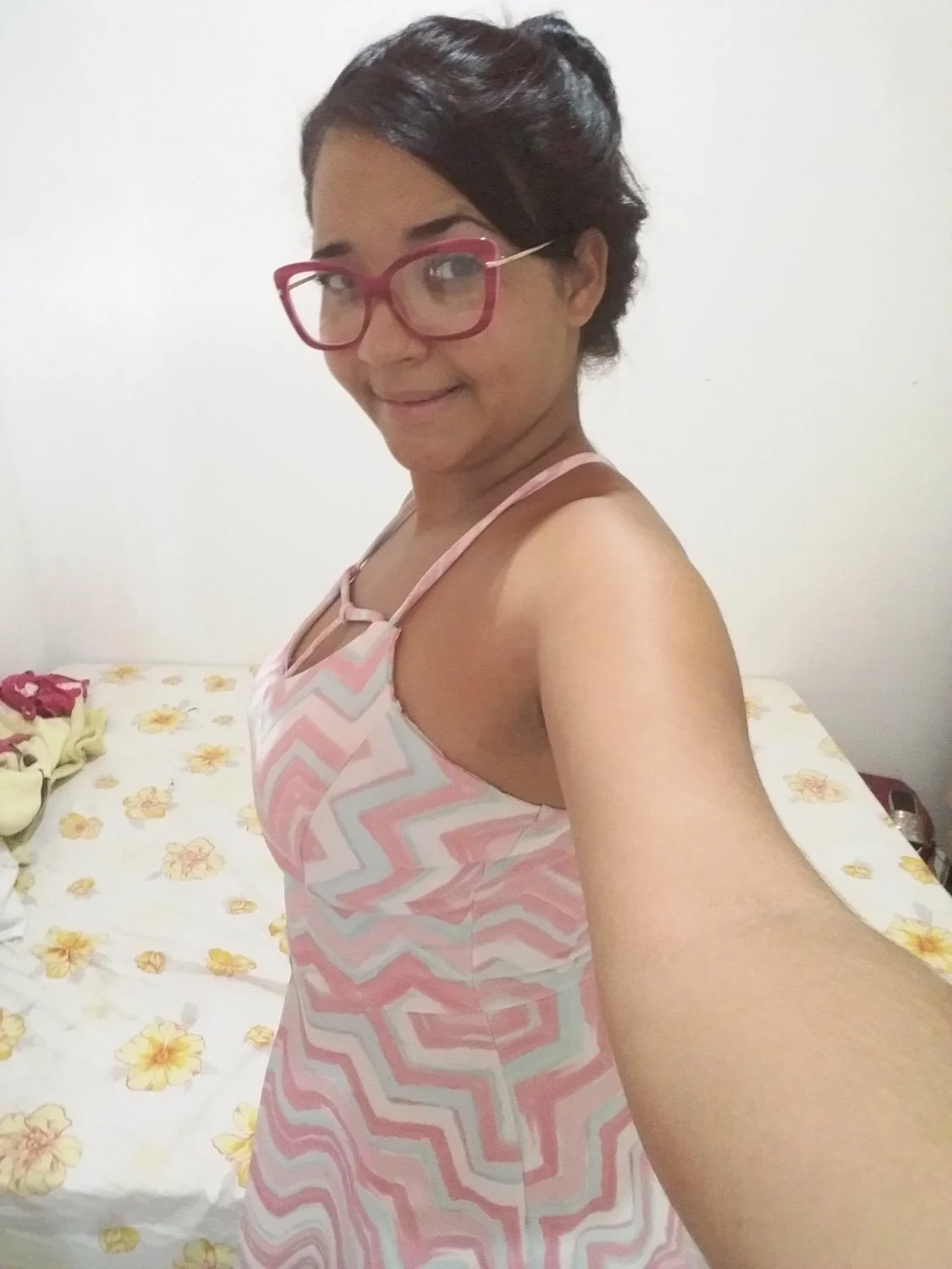 Coroa puta safada adora se exibir image 13