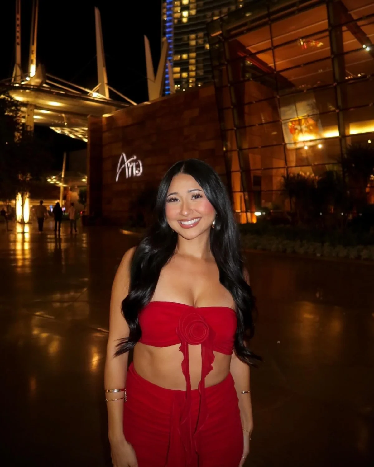 Perfect Sexy SoCal Latina Dime image 26